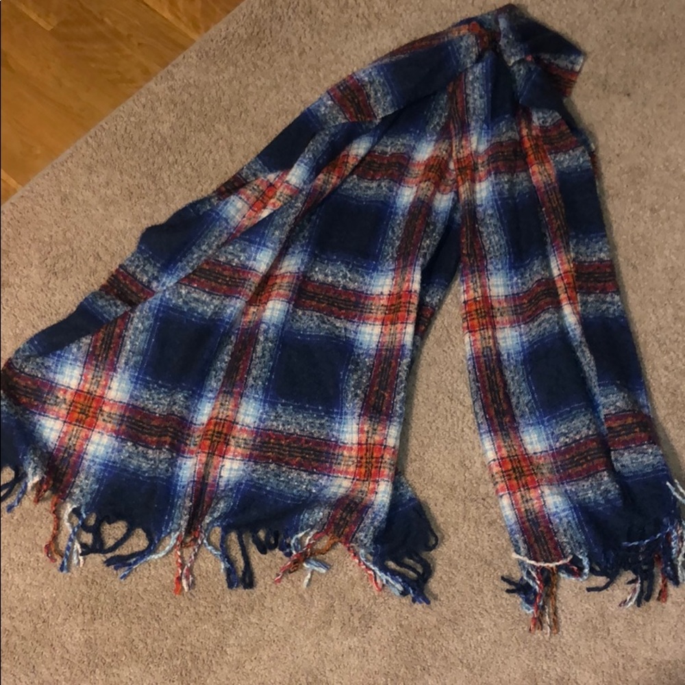Oversized scarf